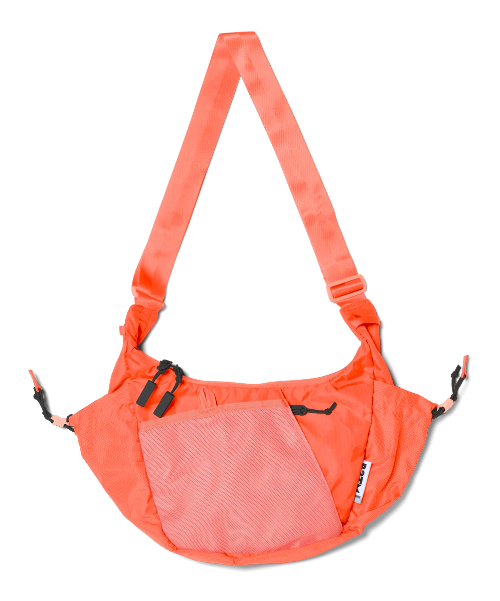 Crescent Crossbody (4.7L) - Image 9